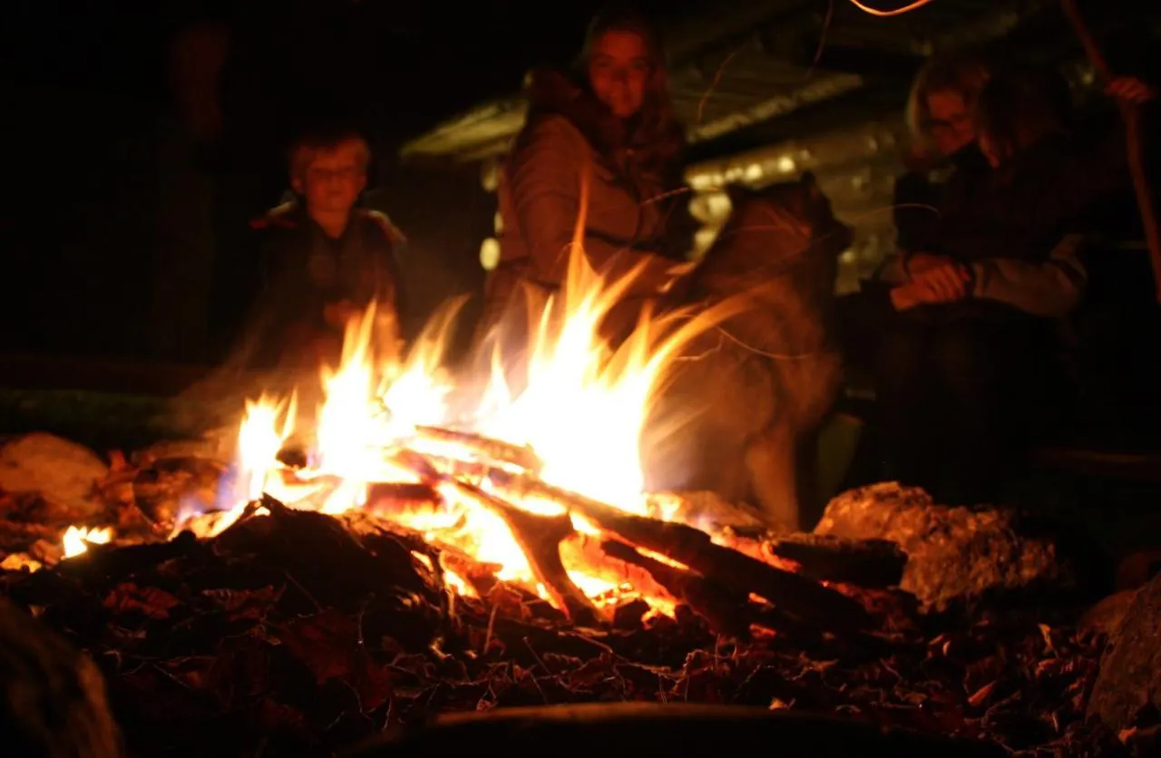 Pyrenees Emotions, Eco-Responsables, Nature, Sports Aventures Malvezie Bed & Breakfast
