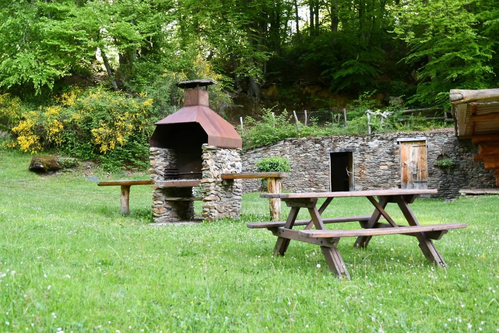Bed & Breakfast Pyrenees Emotions, Eco-Responsables, Nature, Sports Aventures Malvezie