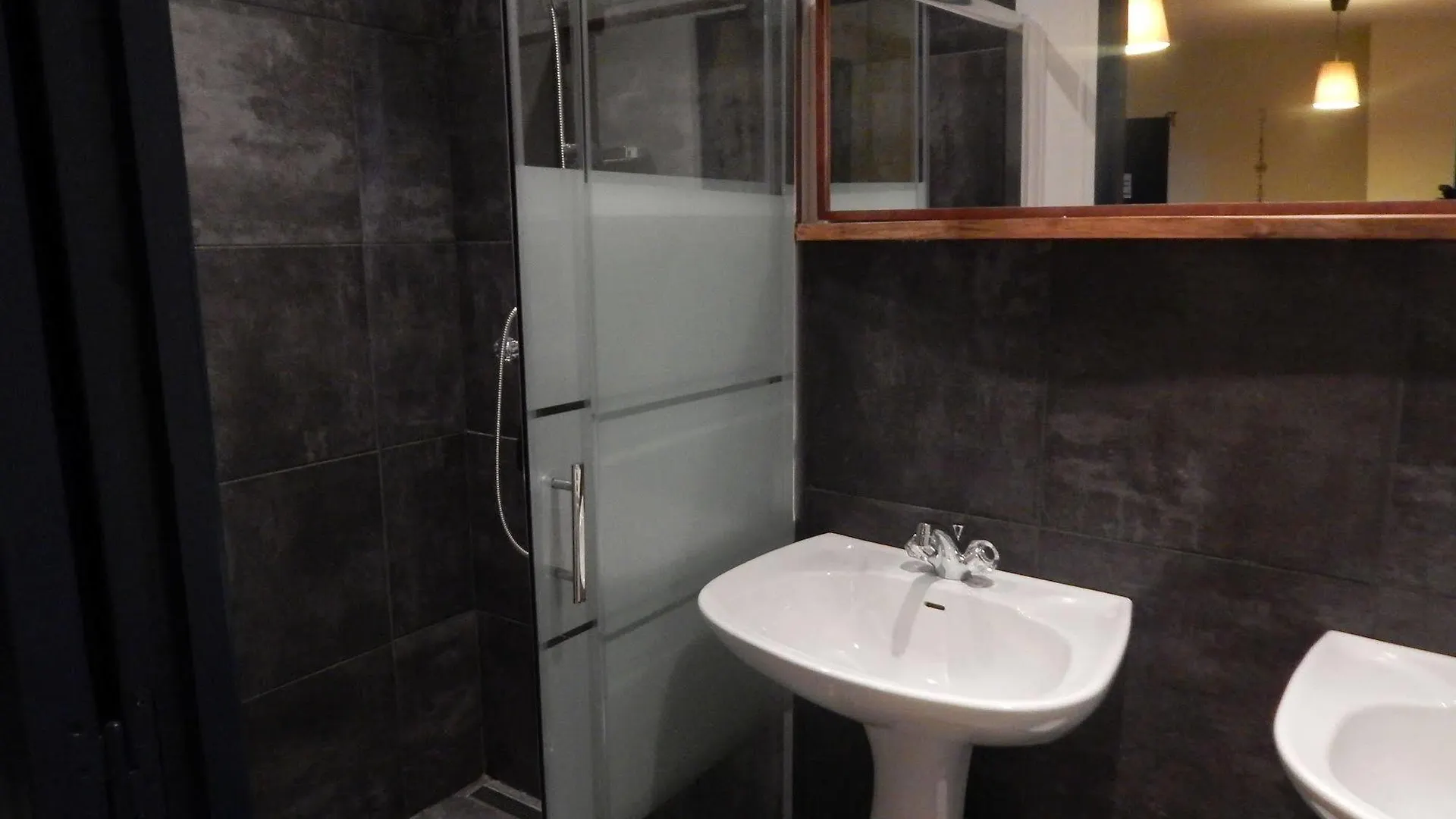 *** Bed & Breakfast Pyrenees Emotions, Eco-Responsables, Nature, Sports Aventures Malvezie France
